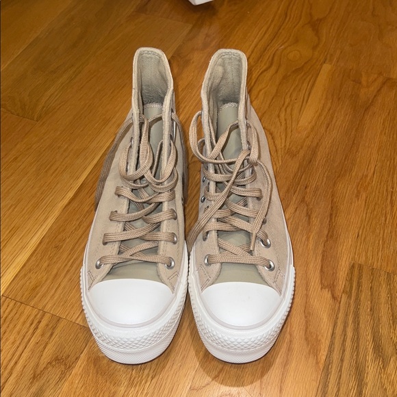 Converse light brown platform suede high tops - Picture 3 of 5